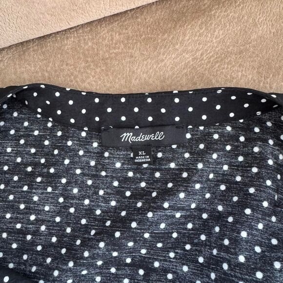 Madewell V-Neck Button-Front Shirt XL Preppy Contemporary - Picture 4 of 6